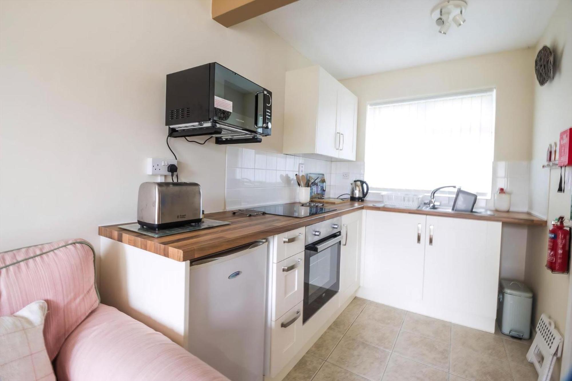 Lovely 4 Berth Chalet To Hire In Hemsby Nearby The Beach Ref 18177B المظهر الخارجي الصورة