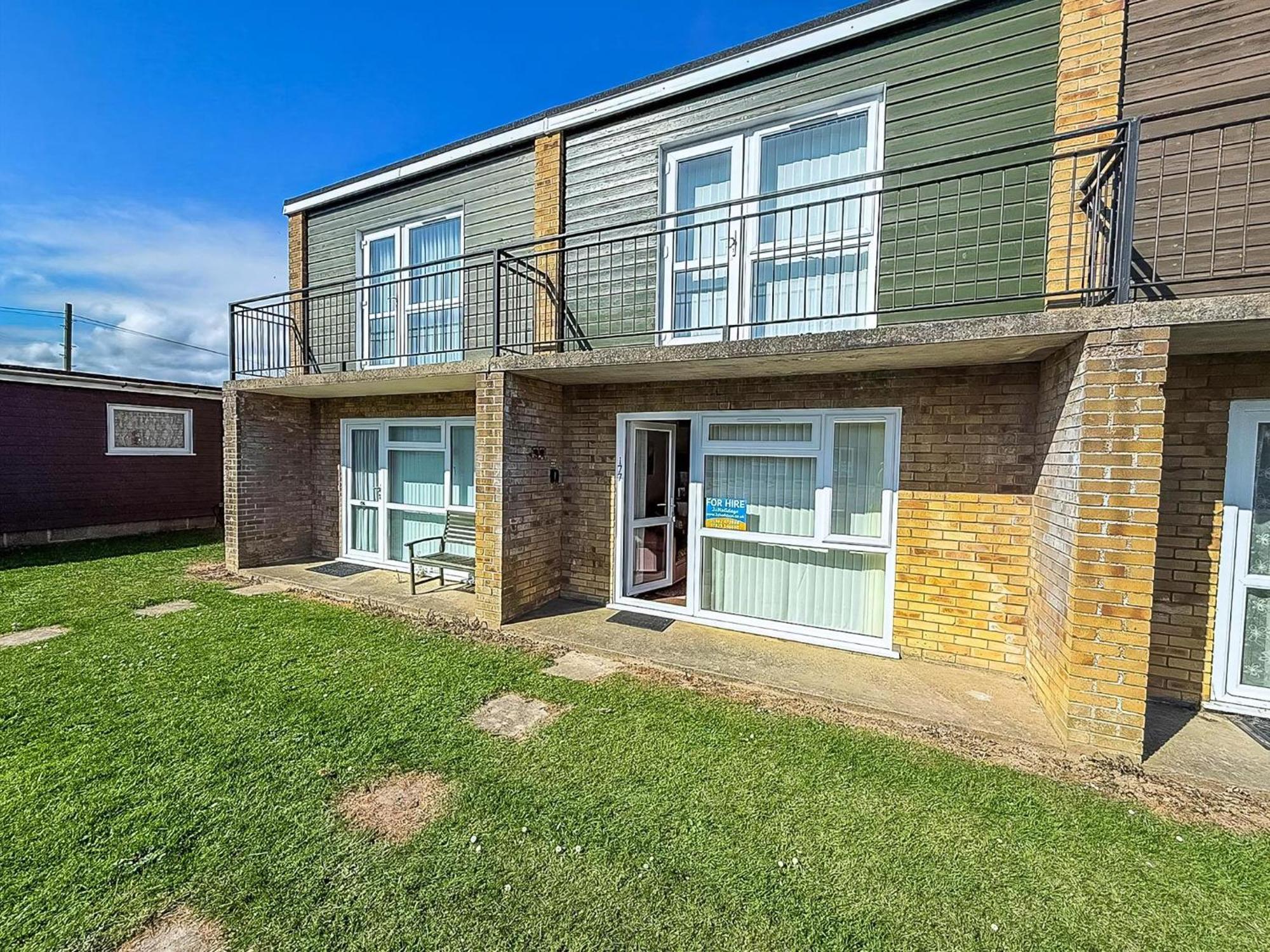 Lovely 4 Berth Chalet To Hire In Hemsby Nearby The Beach Ref 18177B المظهر الخارجي الصورة